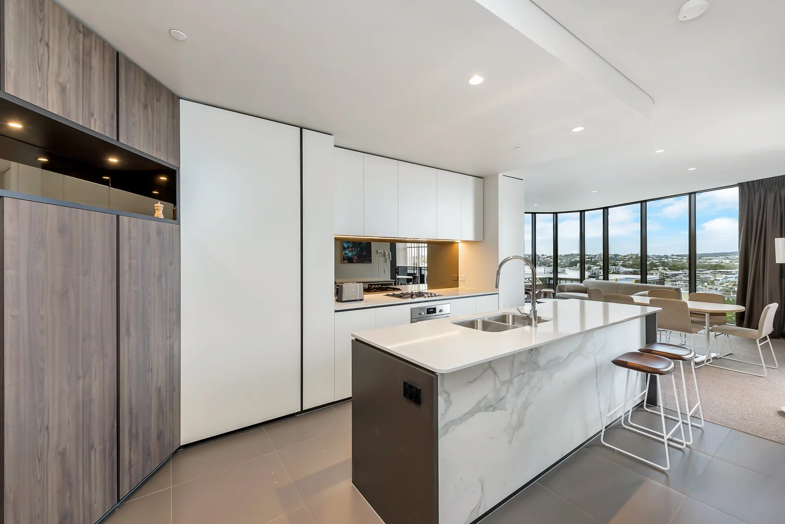 Additional image 2 of 802/232 Wellington Road, Kangaroo Point QLD 4169