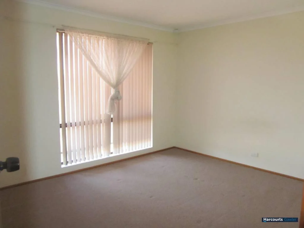Additional image 2 of 14 Panes Road, Kudla SA 5115