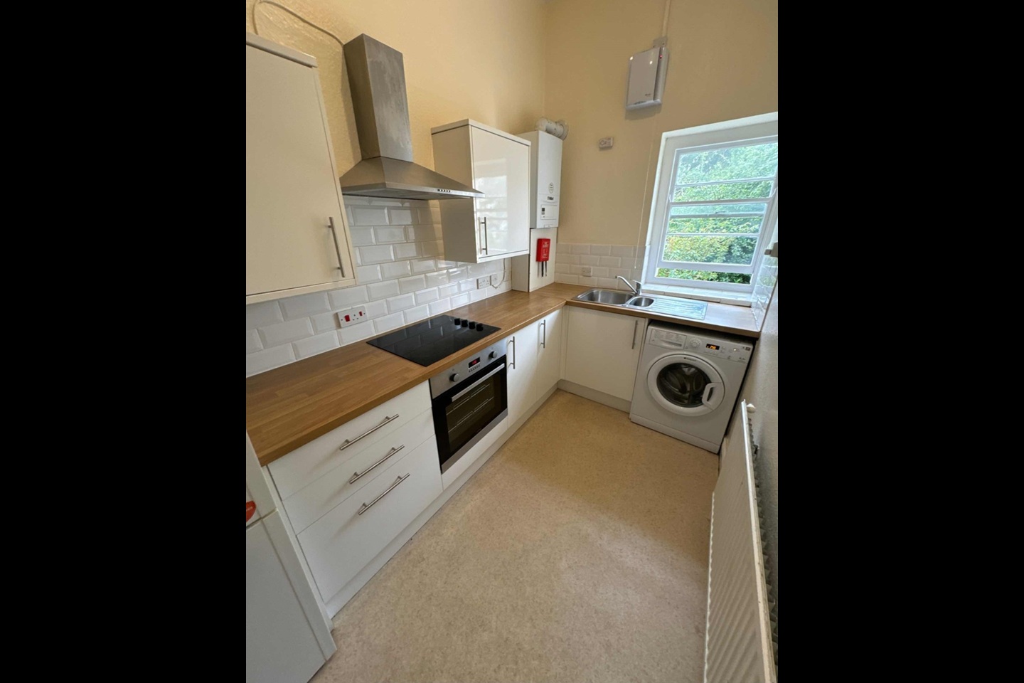 3 Bed Flat, Redland Road, BS6, N1 7GU photo 3