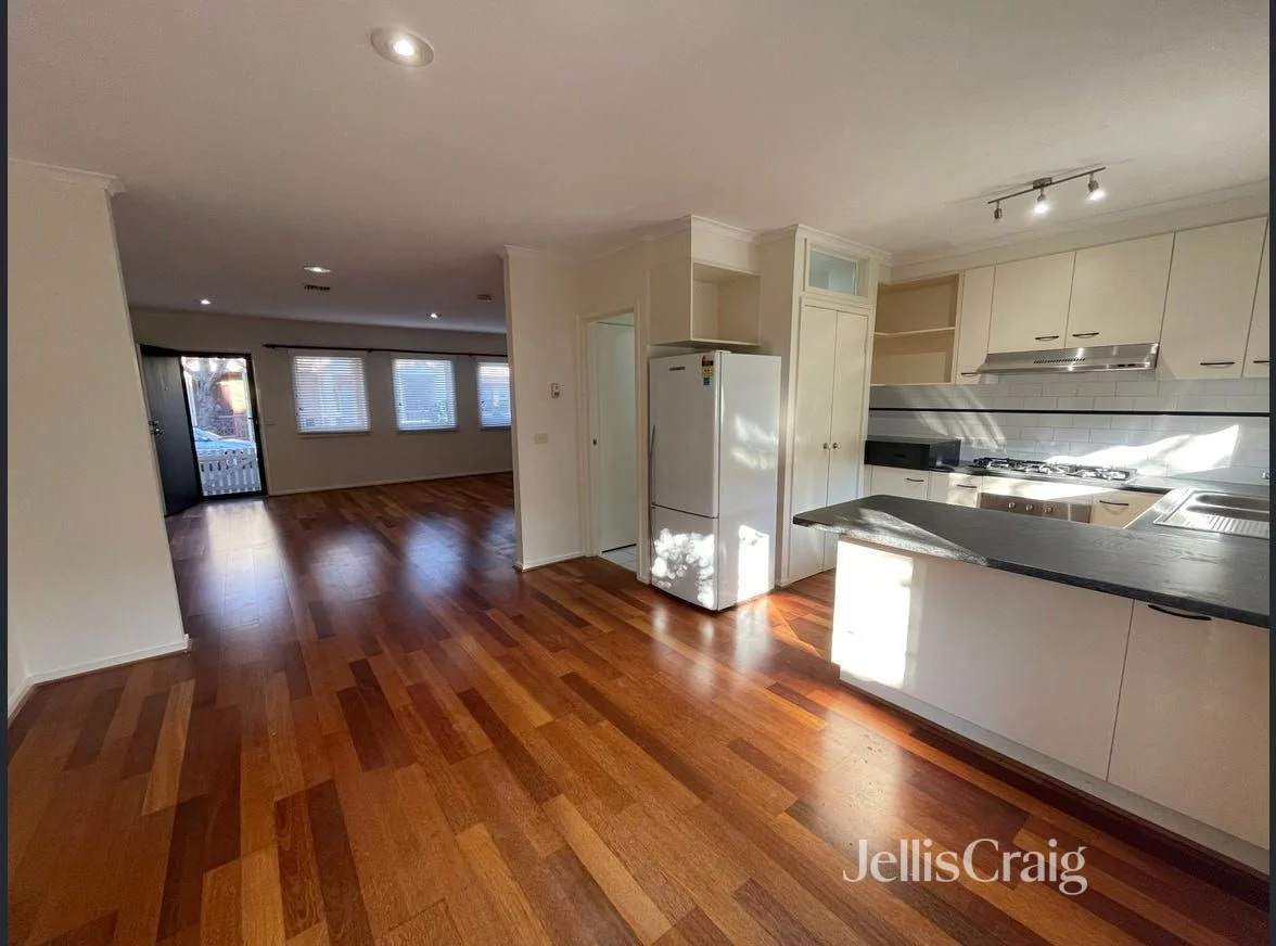82 Stockmans Way, Kensington VIC 3031