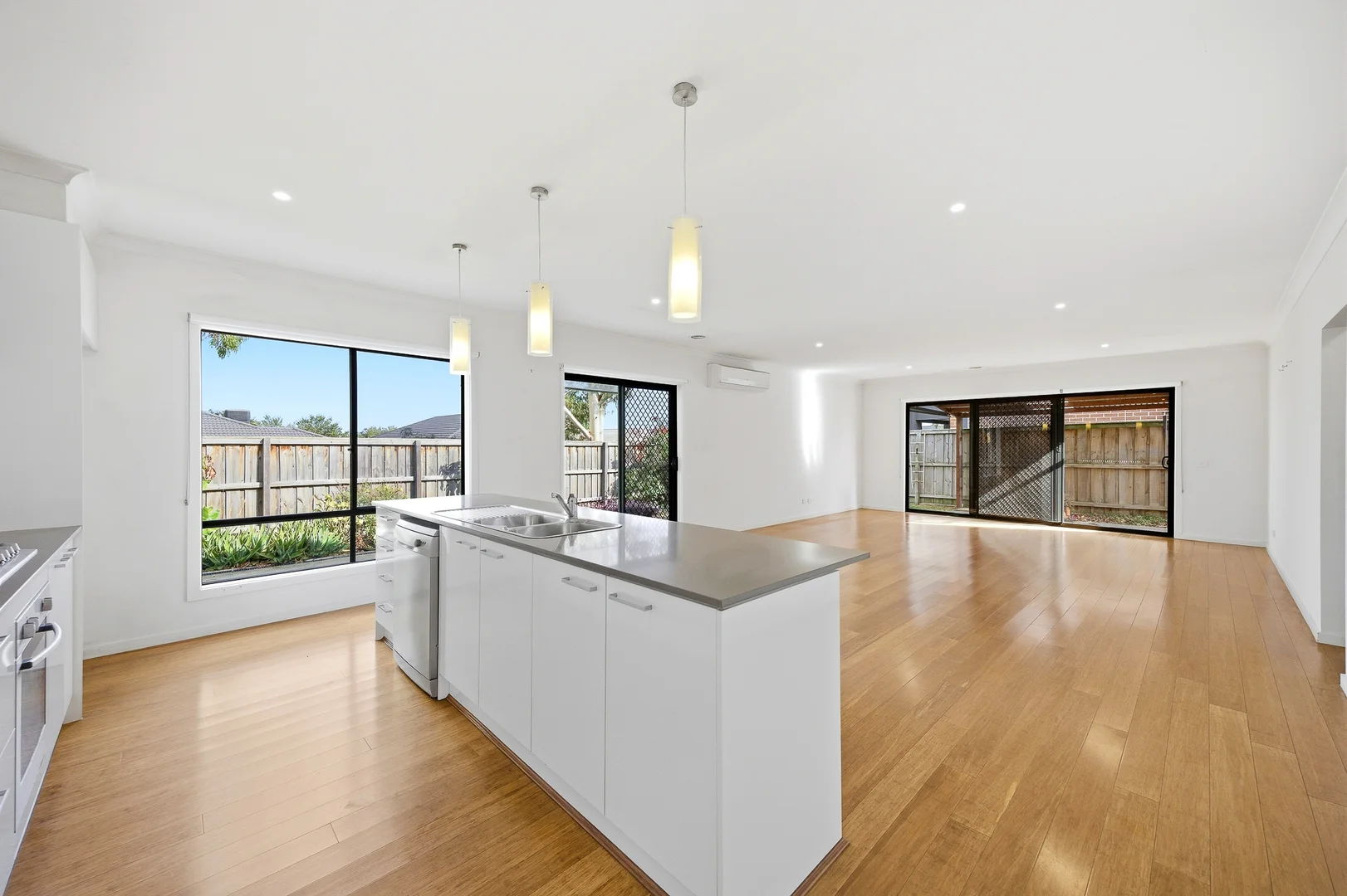 Additional image 7 of 1 Carambola Place, Berwick VIC 3806
