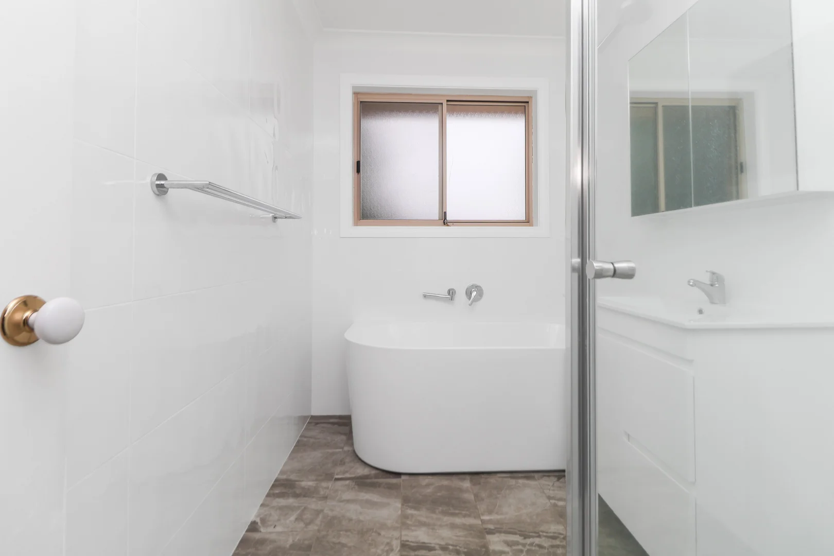 Additional image 7 of 3 Tikki Place, Glenfield Park NSW 2650