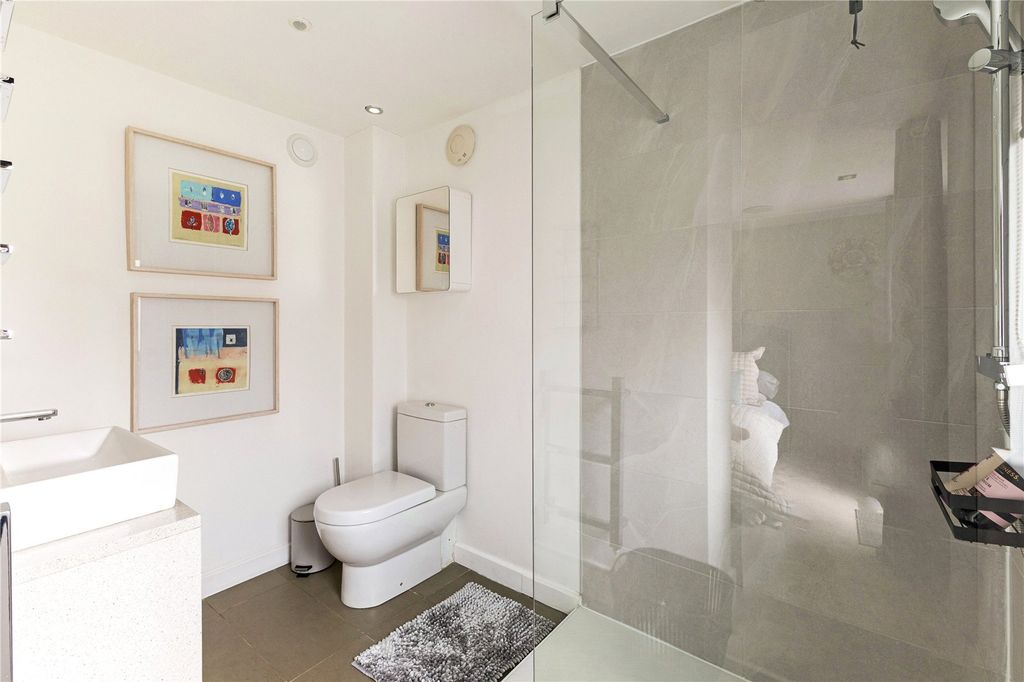 Additional image 33 of 4 bed detached house to rentOxford Walk, Cheltenham, Gloucestershire GL52