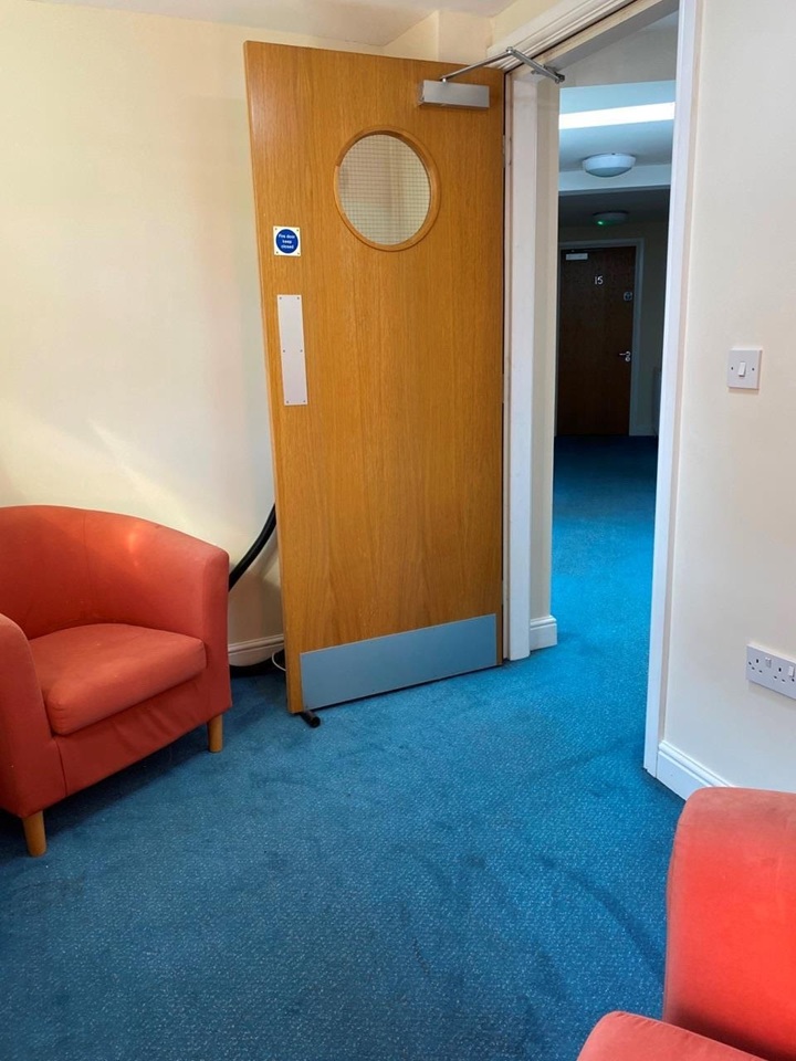 Room in a Shared Flat, Brook Drive, S3, N1 7GU photo 3