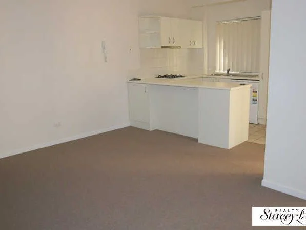 Additional image 3 of 8/77 Riding Road, Hawthorne QLD 4171