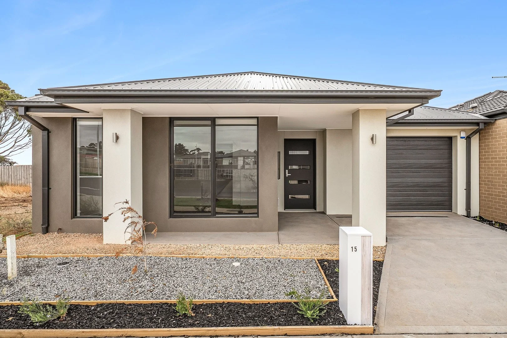 15 Geometry Drive, Charlemont VIC 3217