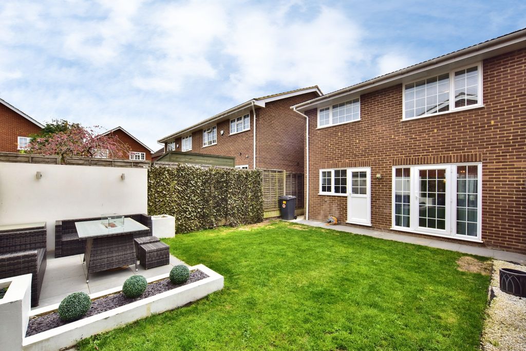 Additional image 4 of 3 bed semi-detached house for saleCherry Orchard, Ditton, Aylesford ME20