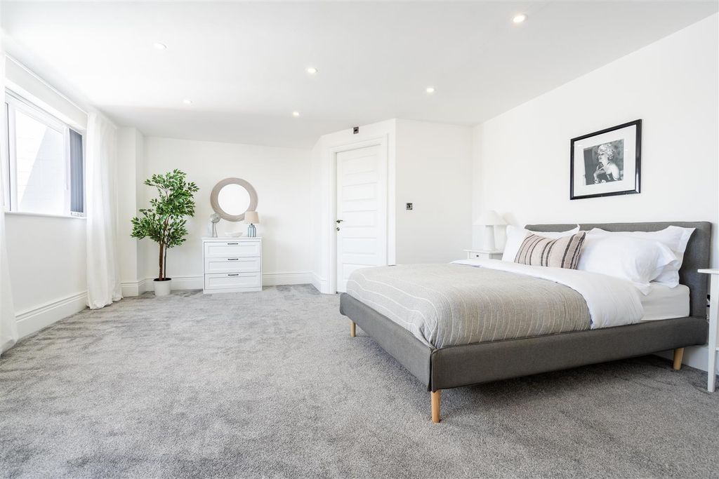 Additional image 9 of 3 bed flat to rentEsplanade, Whitley Bay NE26