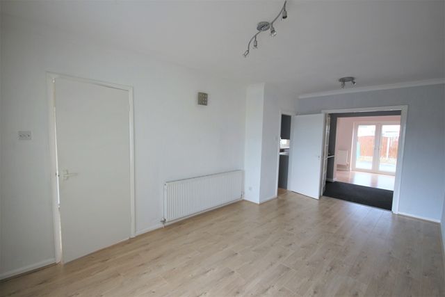 Additional image 2 of 3 bed semi-detached house to rentCoed Y Mor, Penrhyn Bay, Llandudno LL30