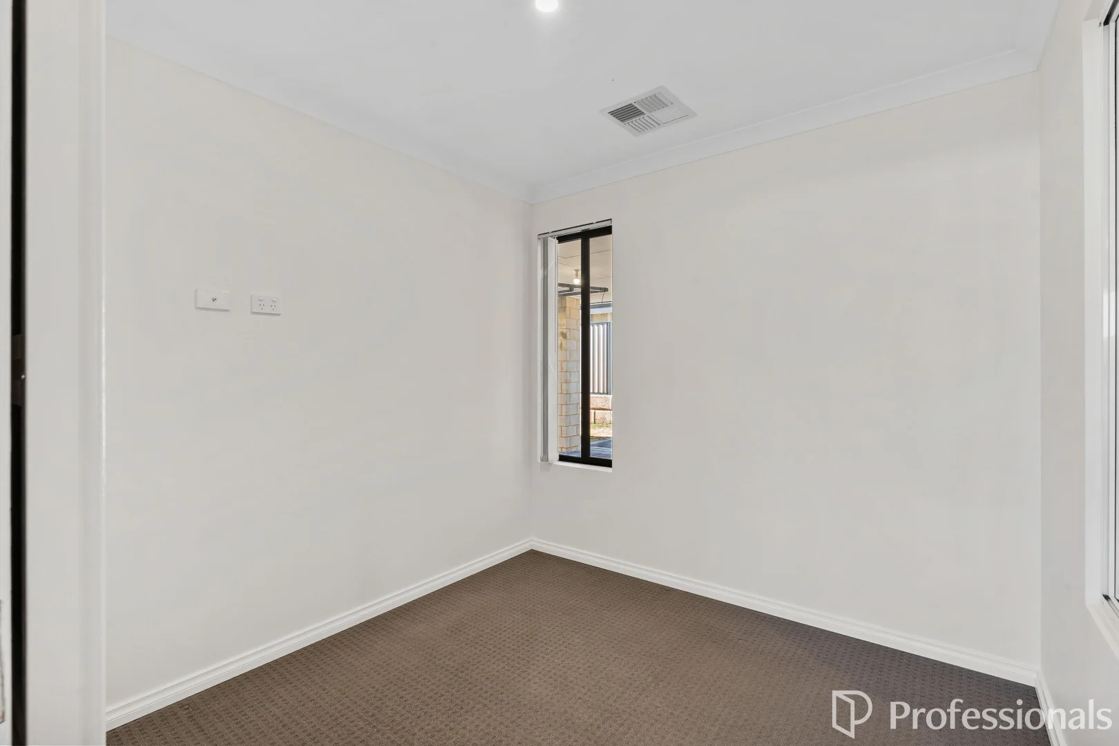 Additional image 13 of 15 Halcyon Crescent, Aveley WA 6069