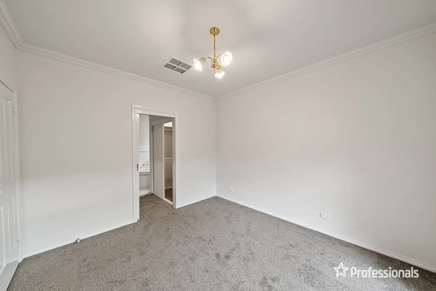 Additional image 4 of 21 Tasman Crescent, Taylors Lakes VIC 3038