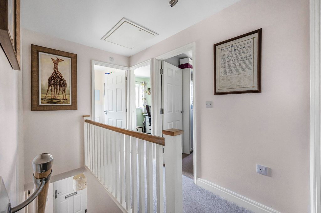 Additional image 19 of 4 bed end terrace house for saleGraces Field, Stroud, Gloucestershire GL5