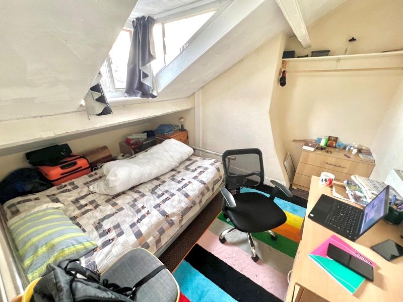 9 bed shared accommodation to rentKensington Terrace, Hyde Park, Leeds LS6