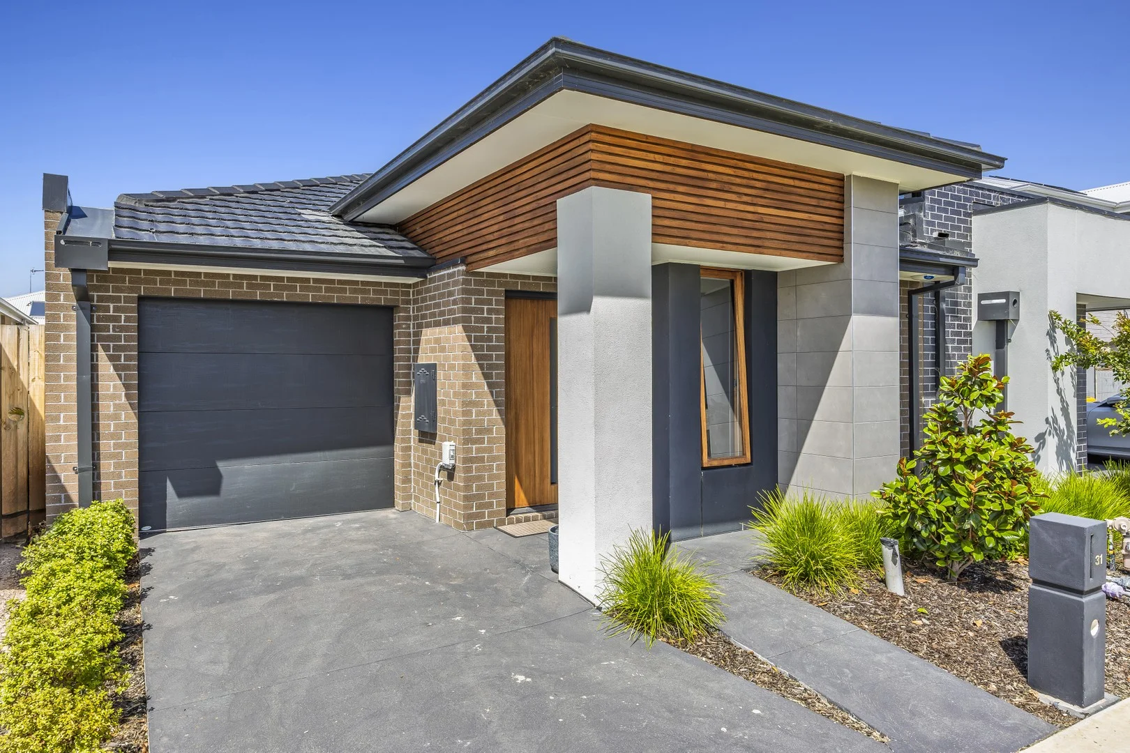 31 Morningside Cct, Armstrong Creek VIC 3217
