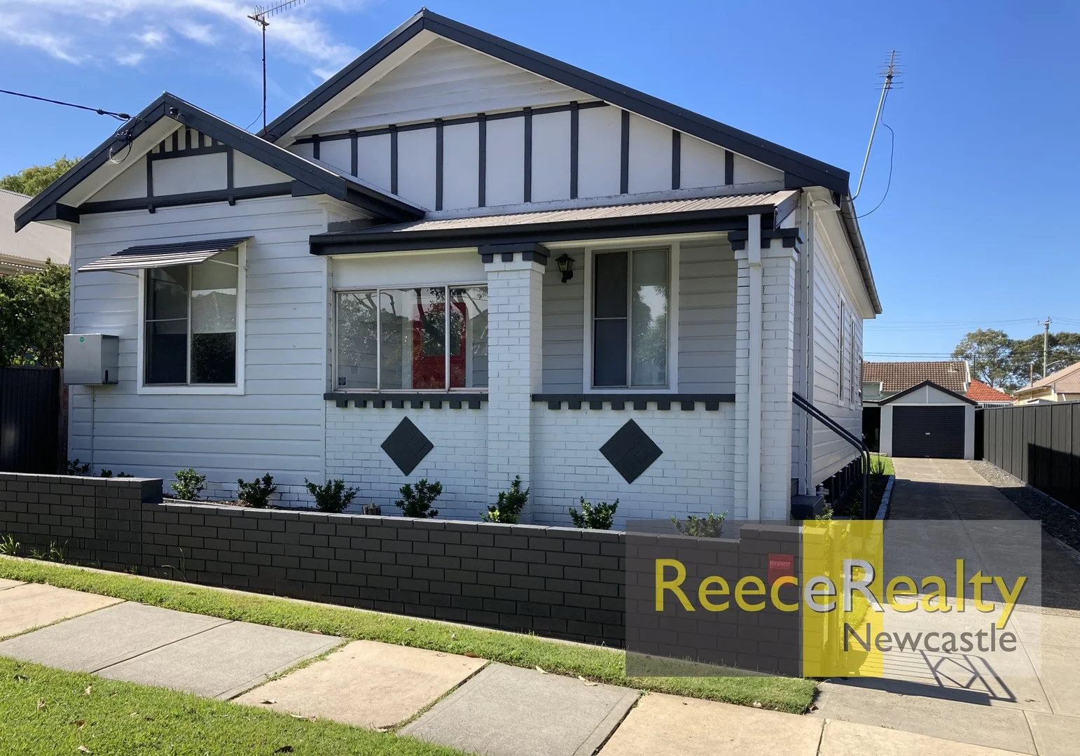 25 Woodstock Street, Mayfield NSW 2304