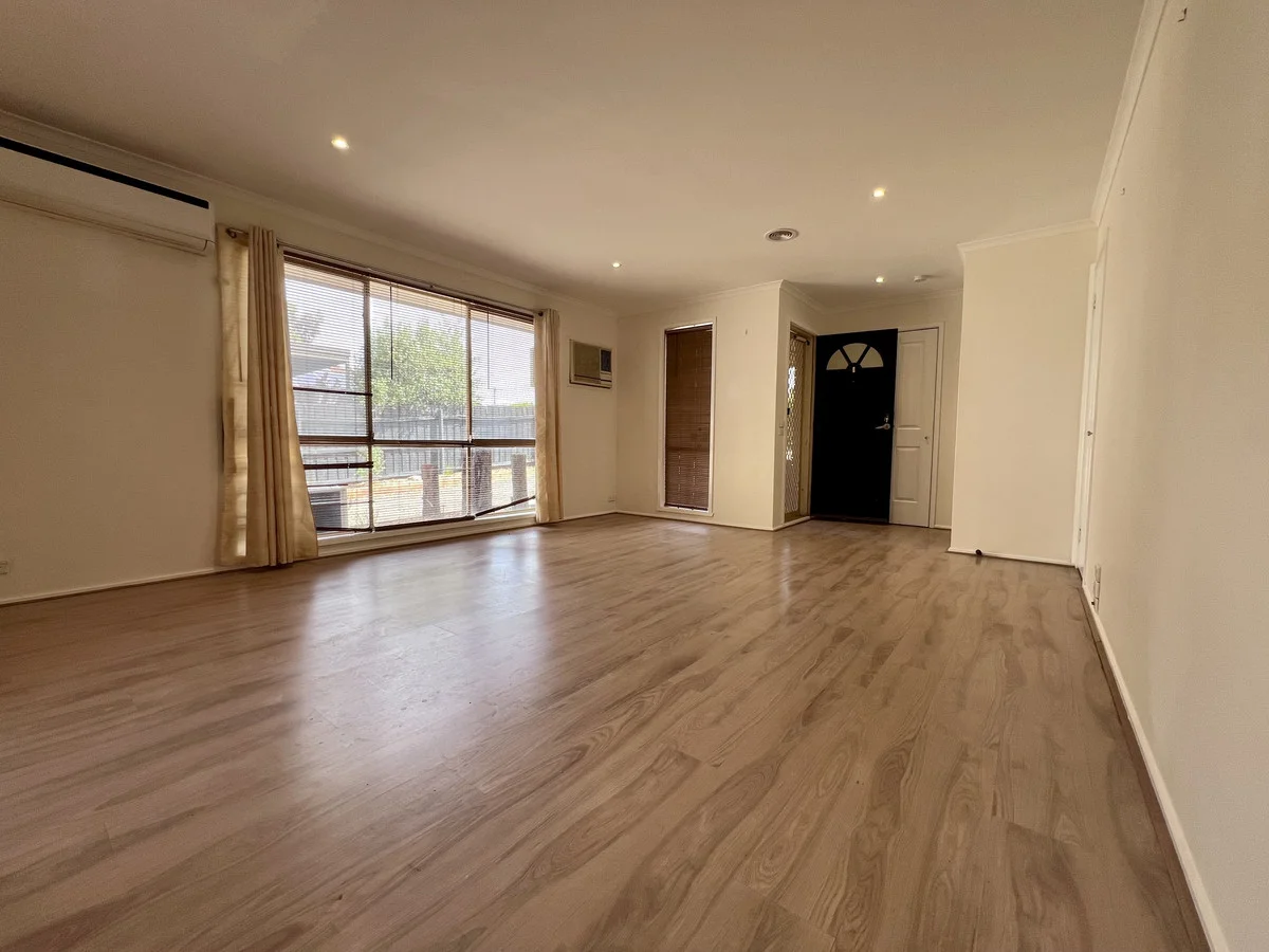 1 Edwards Court, Darley VIC 3340 photo 4