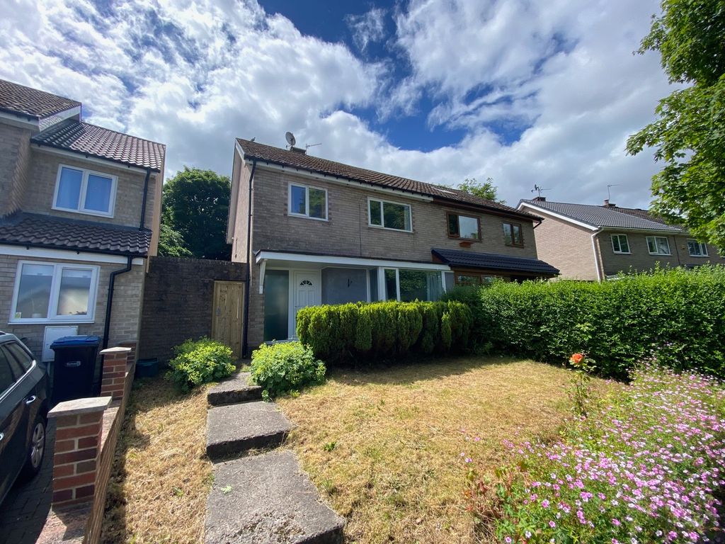 4 bed semi-detached house to rentDryburn Hill, Durham DH1