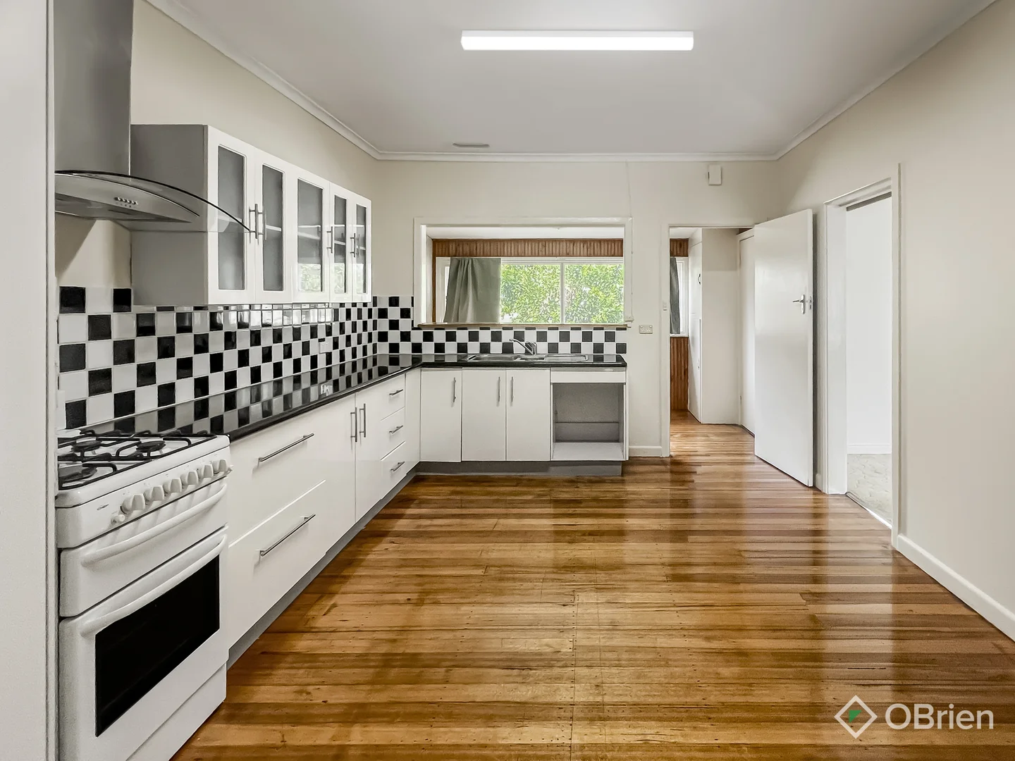 Additional image 3 of 10 Koroit Street, Warragul VIC 3820