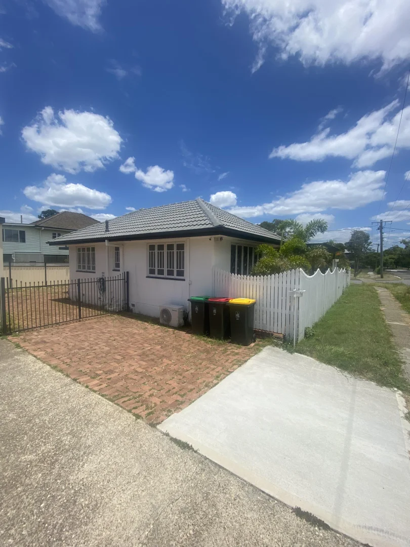 Additional image 2 of 10 Goburra Street, Rocklea QLD 4106