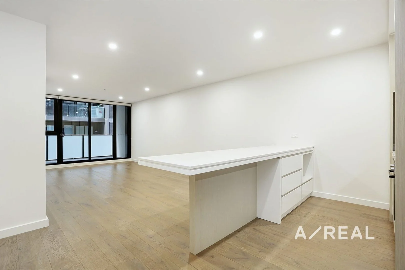 211/600 Doncaster Road, Doncaster VIC 3108