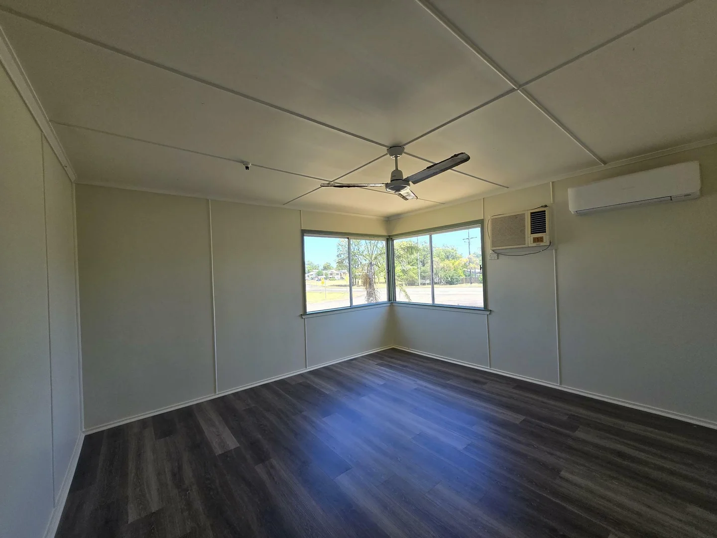 Additional image 4 of 16 Shirley St, Moura QLD 4718