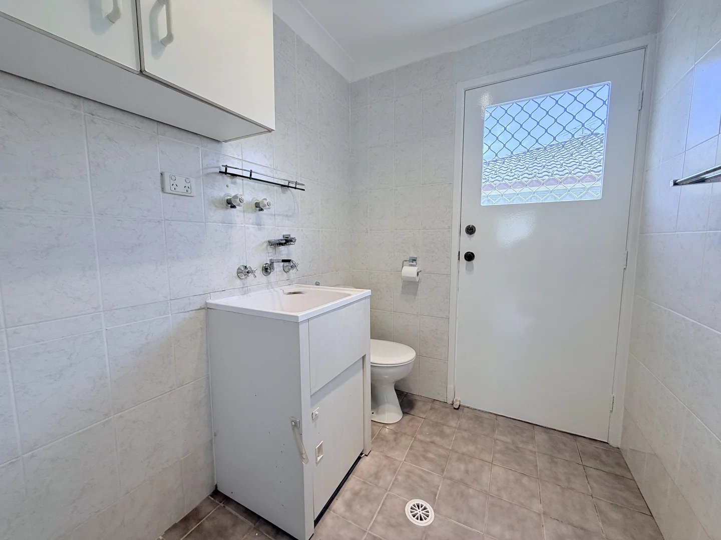 Additional image 10 of 18 Erin pl, Casula NSW 2170