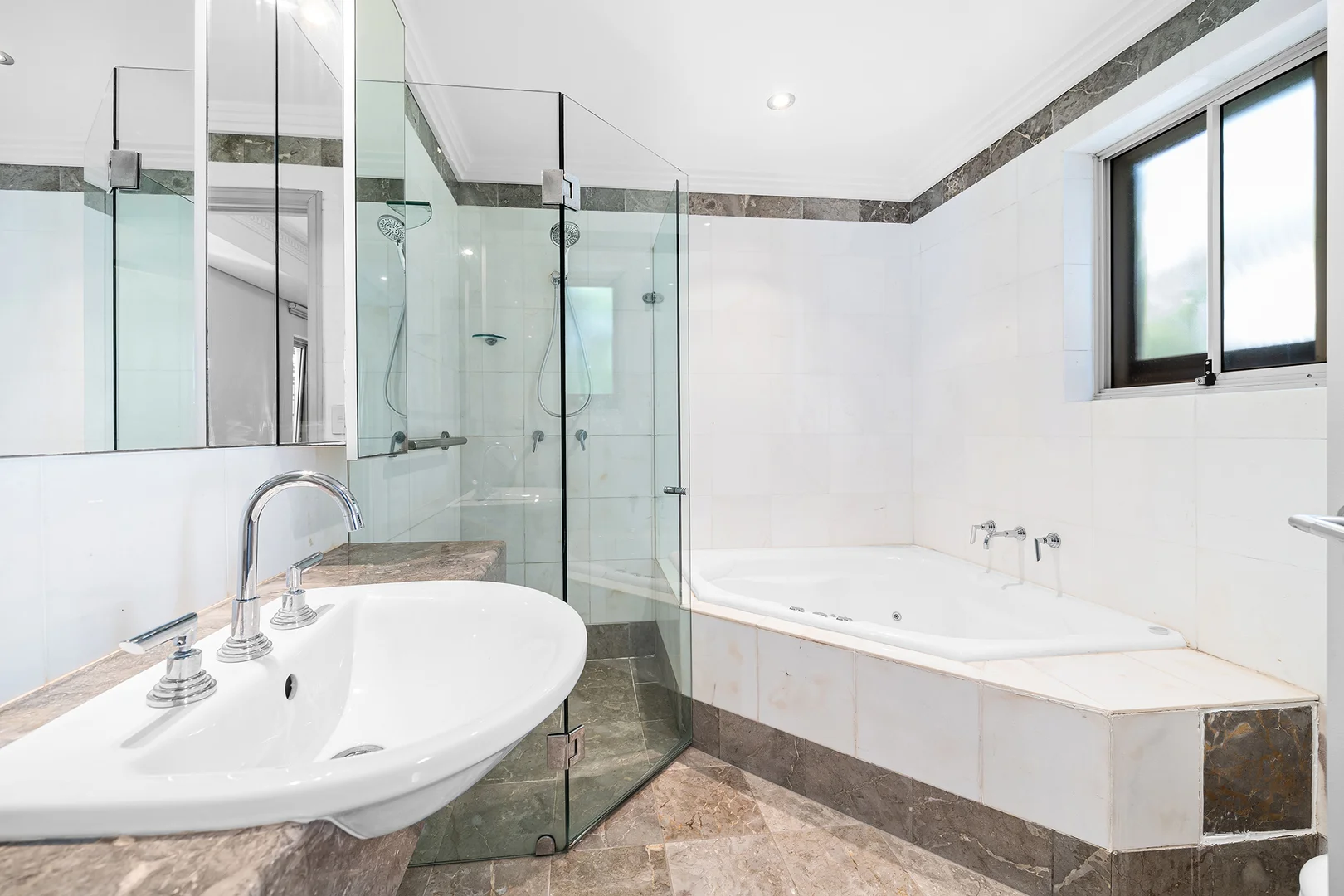 Additional image 5 of 1/1-3 Conway Avenue, Rose Bay NSW 2029