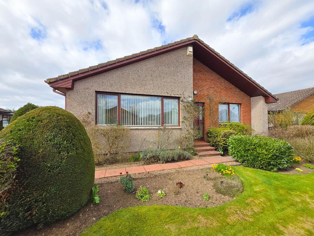 Additional image 2 of 3 bed bungalow to rentArmadale Crescent, Perth PH2
