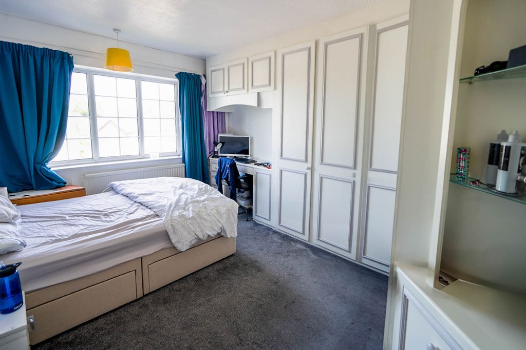 Additional image 7 of 6 bed detached house to rentLeng Crescent, Norwich, Norfolk NR4