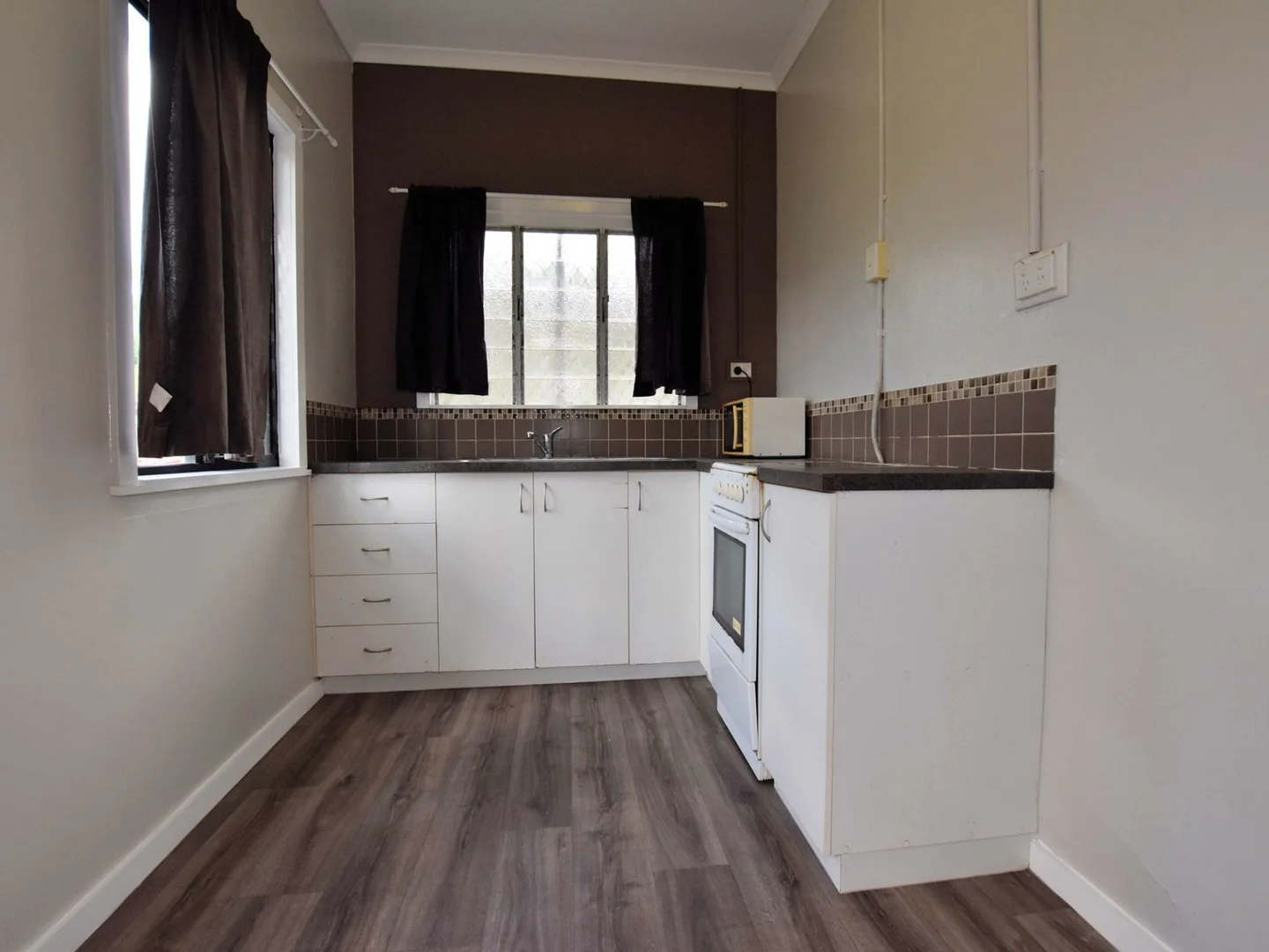Additional image 4 of 2/4 Campbell Street, Tully QLD 4854
