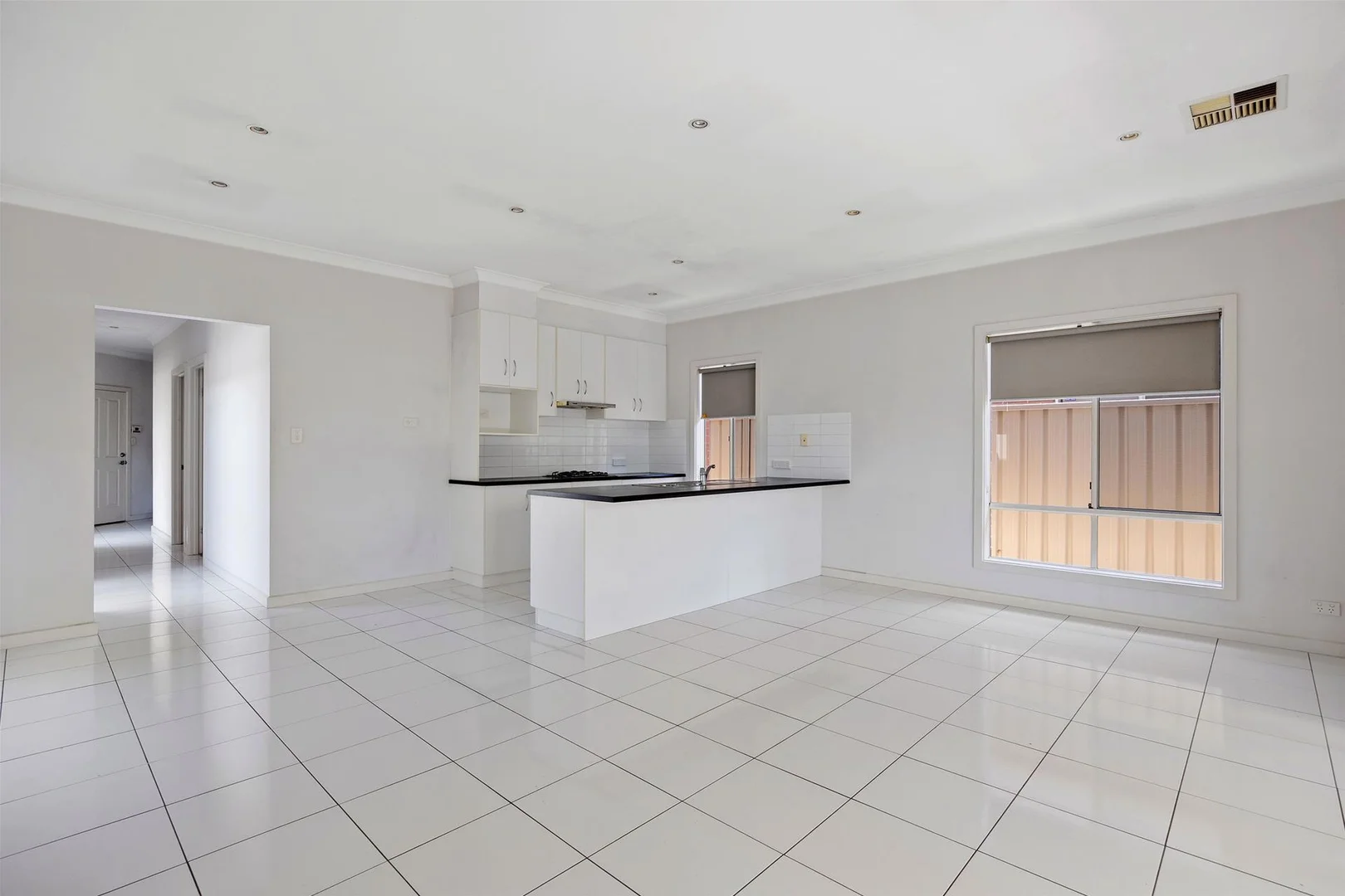 20A Leeds Avenue, Northfield SA 5085 photo 2