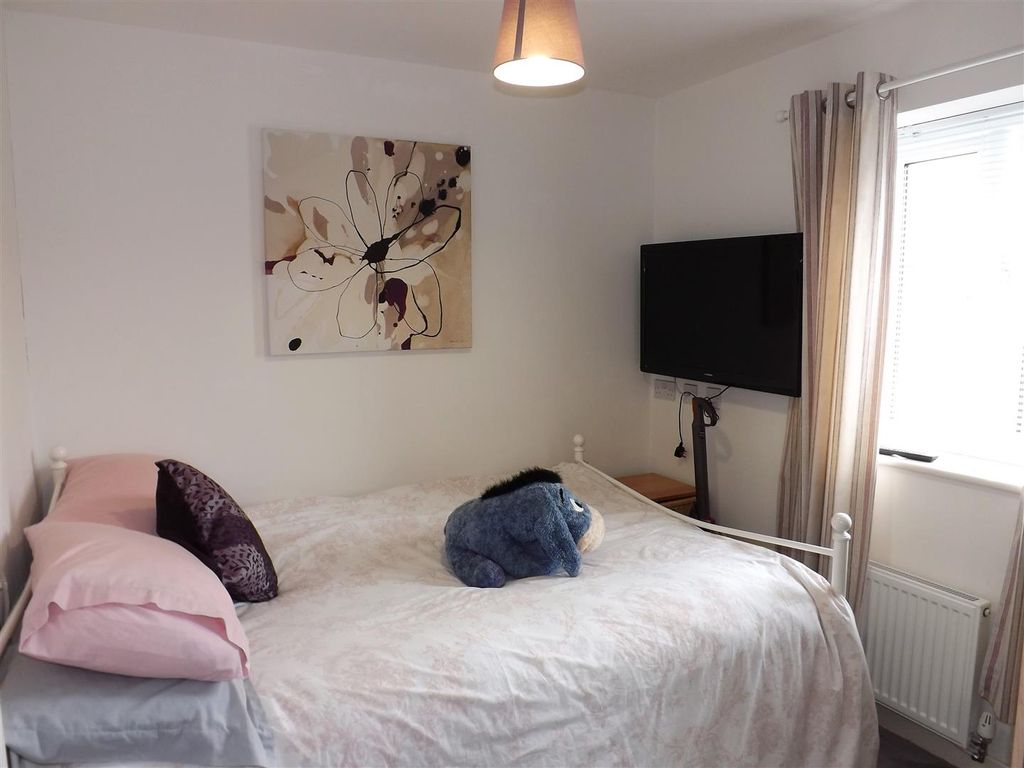 Additional image 8 of 3 bed semi-detached house to rentFettling Lane, Charlestown, St. Austell PL25