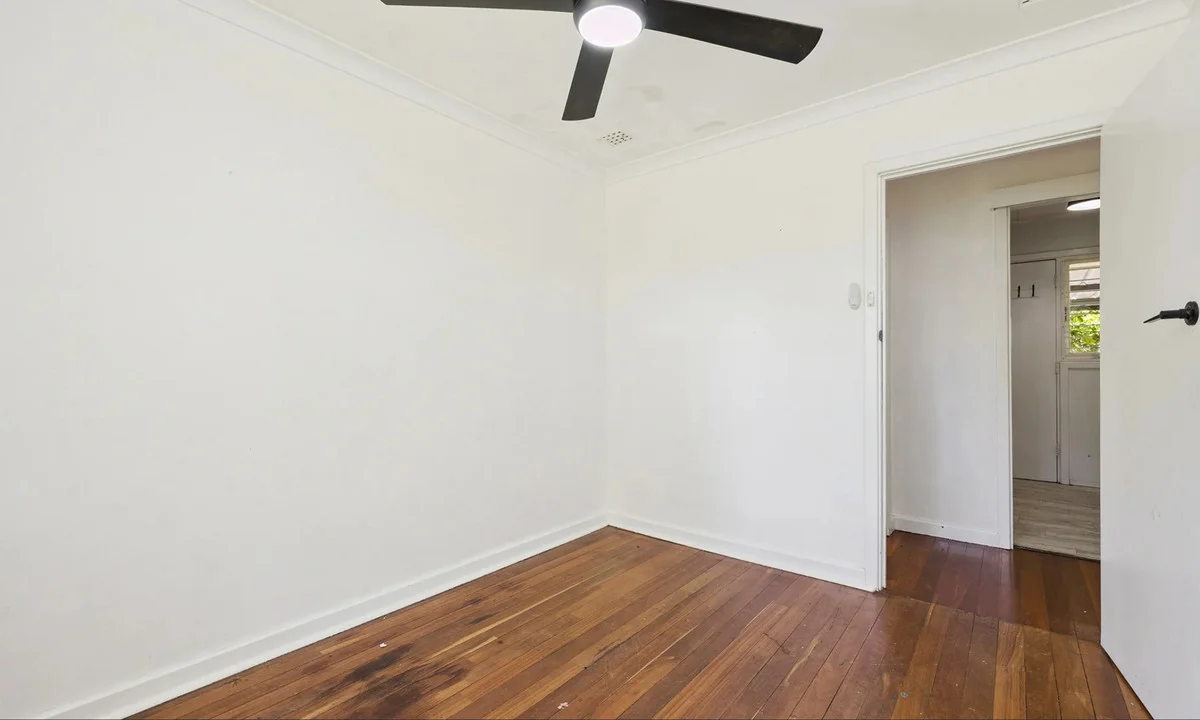 Additional image 9 of 27 Willowmead Way, Kelmscott WA 6111