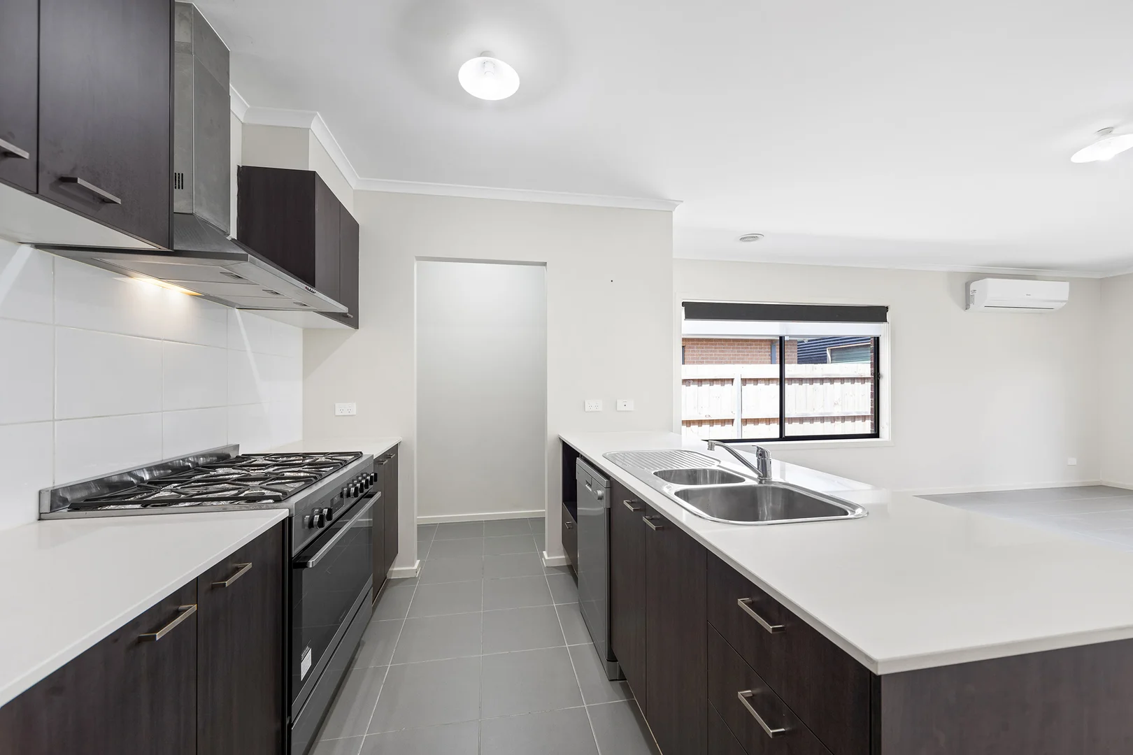Additional image 2 of 26 Chestnut Street, Aintree VIC 3336
