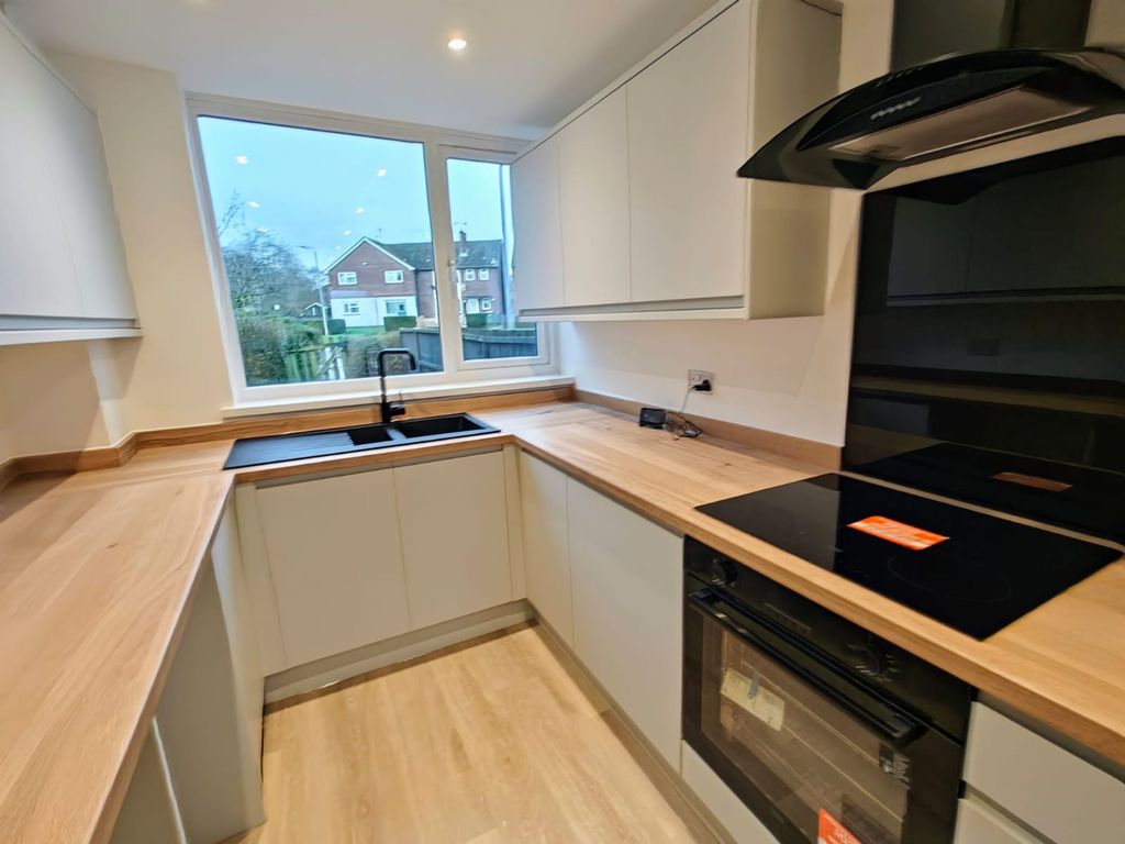 Additional image 3 of 3 bed end terrace house to rentRibble Square, Bettws NP20