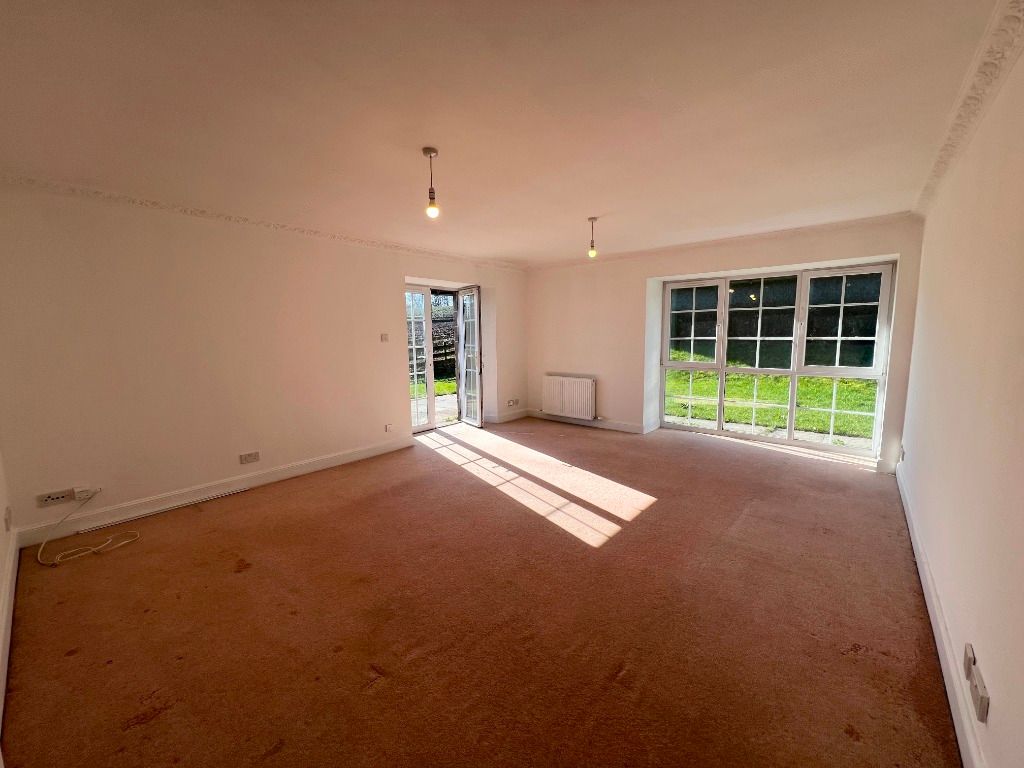 Additional image 4 of 3 bed semi-detached house to rentNorth Mains Of Liff, Dundee DD2