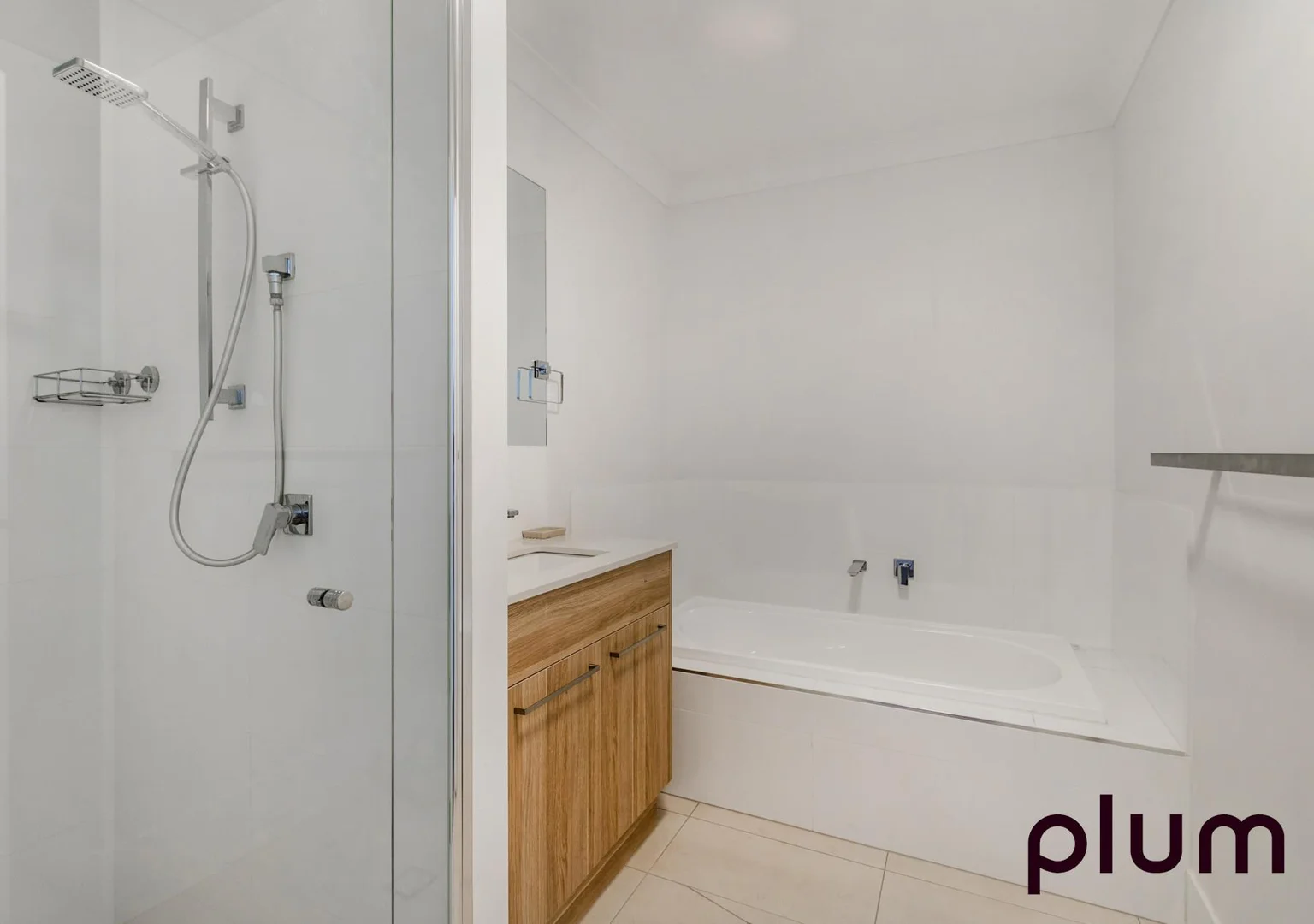 Additional image 7 of 13/45 Kersley Road, Kenmore QLD 4069