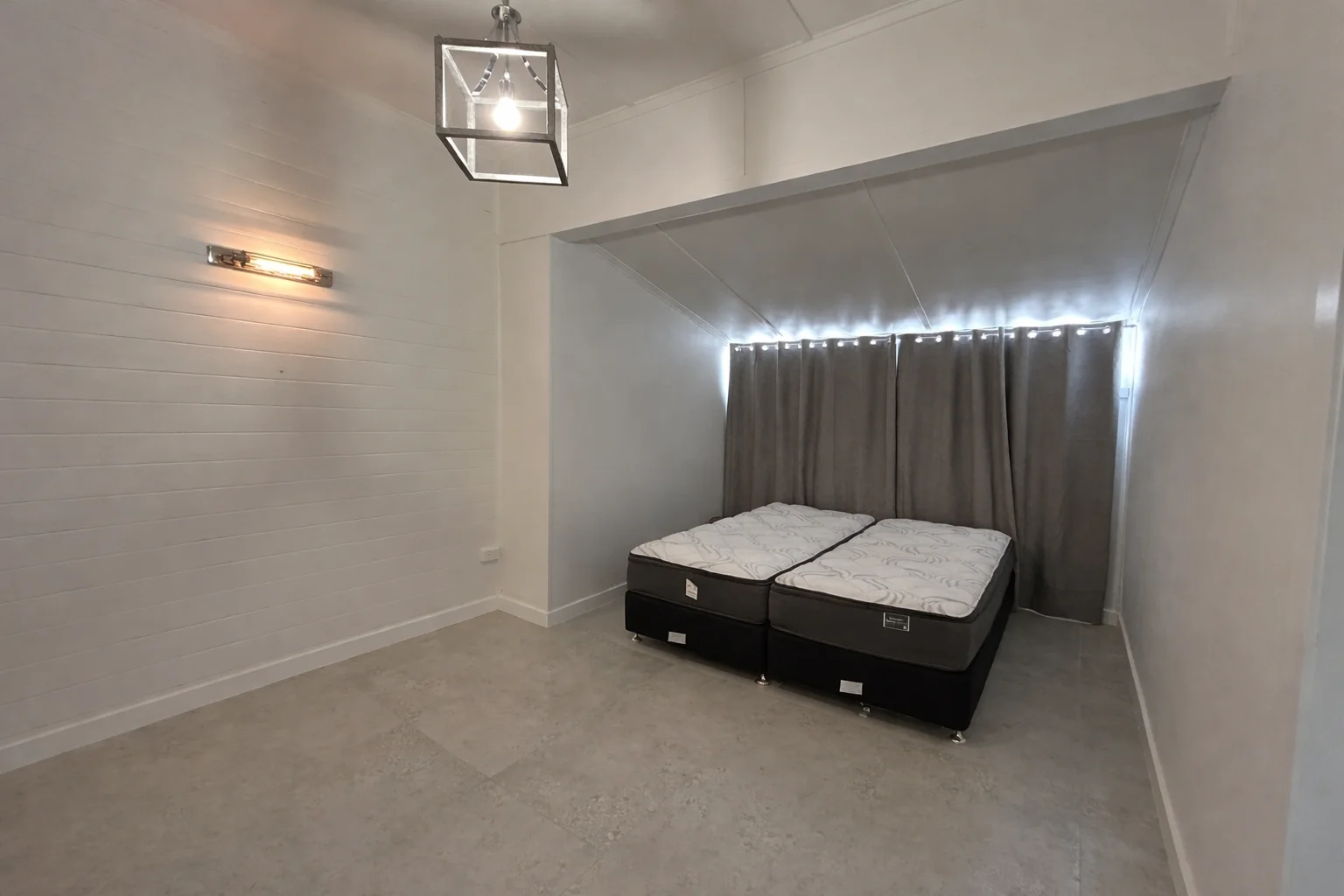 Additional image 2 of Room 1/114 West, Allenstown QLD 4700
