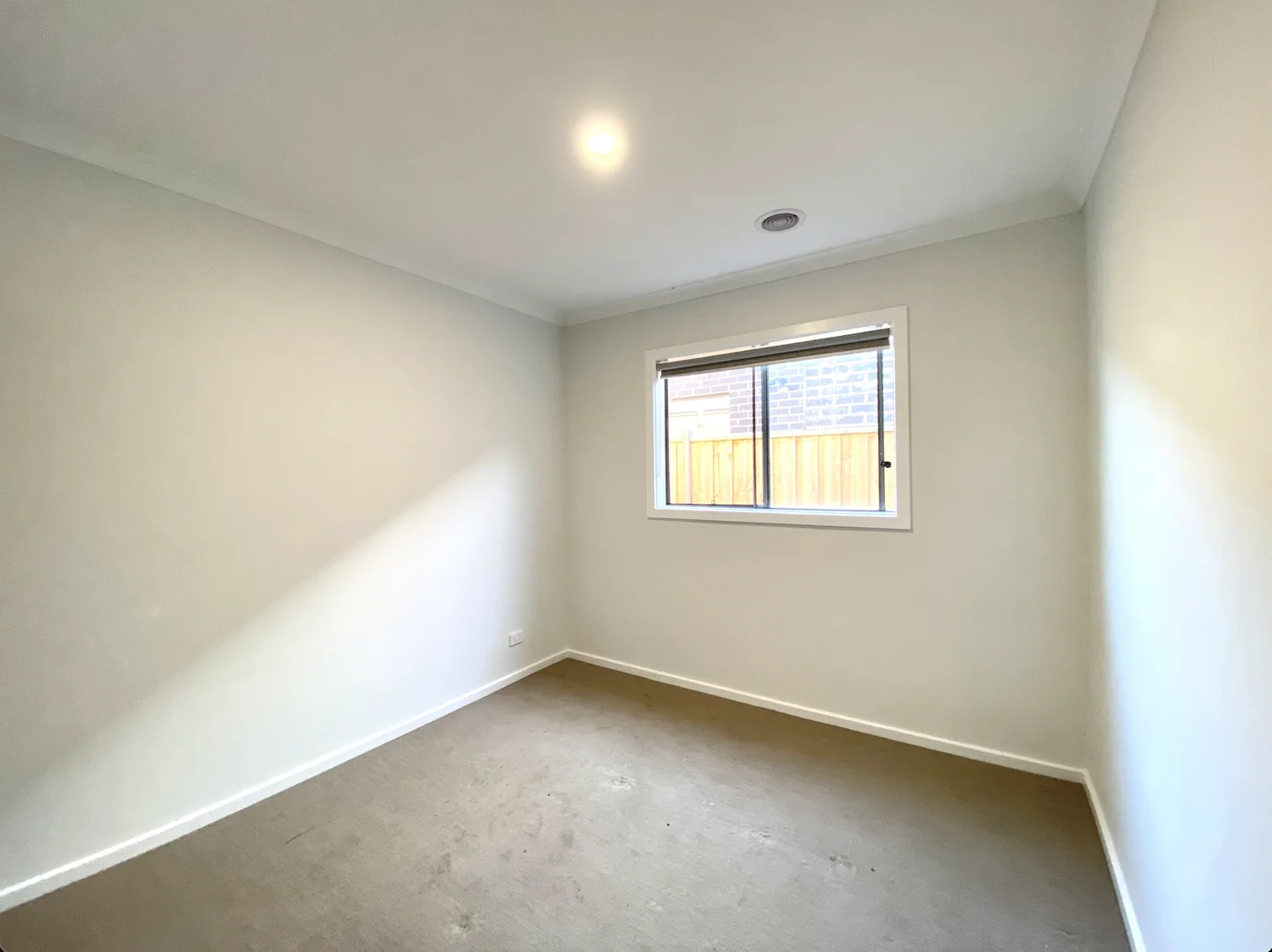 Additional image 8 of 4B2B Fresco Way, Tarneit VIC 3029
