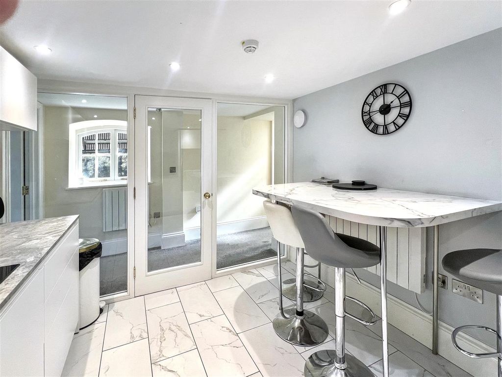 Additional image 5 of 2 bed flat to rentSurrey Street, Norwich NR1