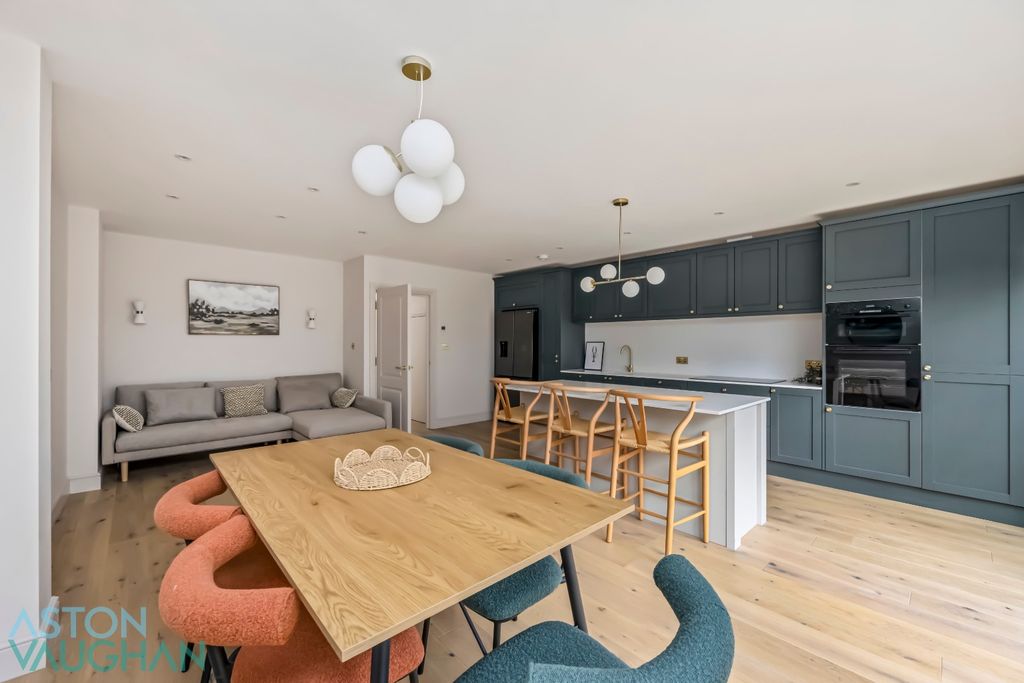 Additional image 3 of 4 bed semi-detached house for saleOverhill Drive, Brighton BN1