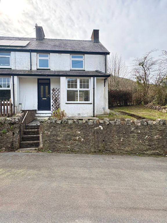 2 bed terraced house to rentBryn Ffynnon Terrace, Llanaelhaearn, Caernarfon LL54