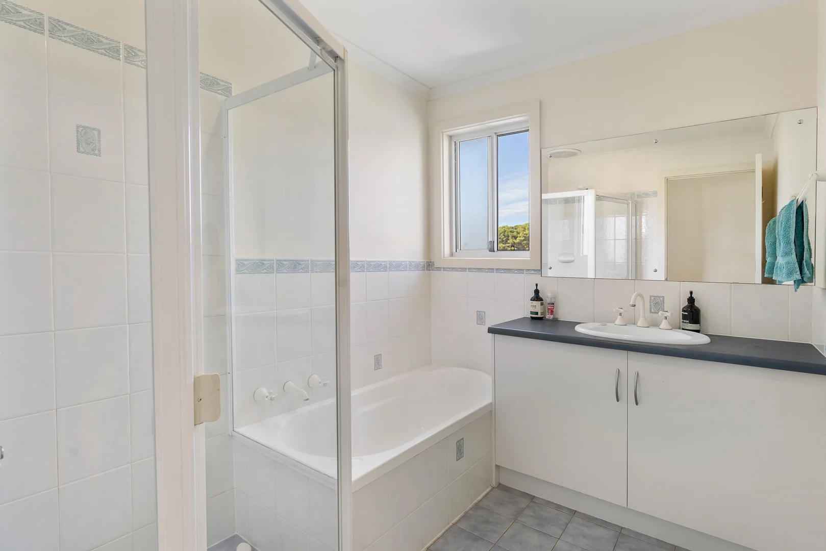 Additional image 17 of 44 Sidney Parade, Hindmarsh Island SA 5214
