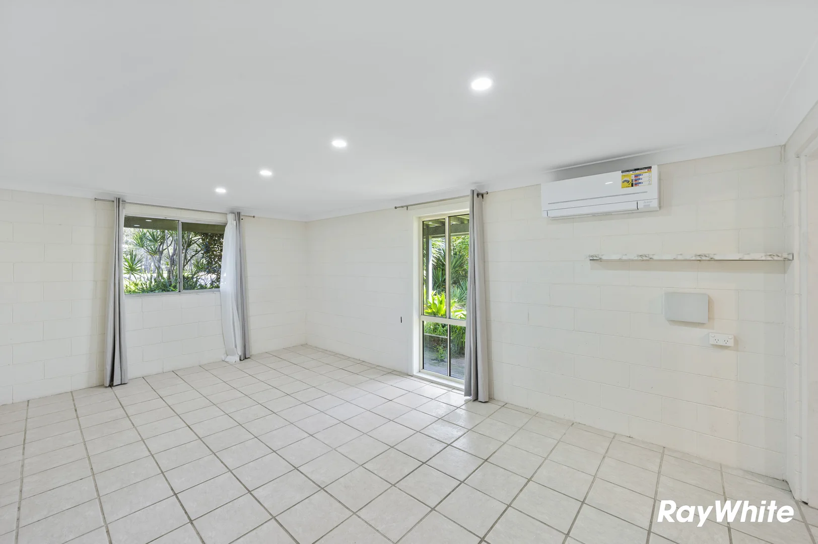 Additional image 3 of 36B Foam Street, Surfside NSW 2536