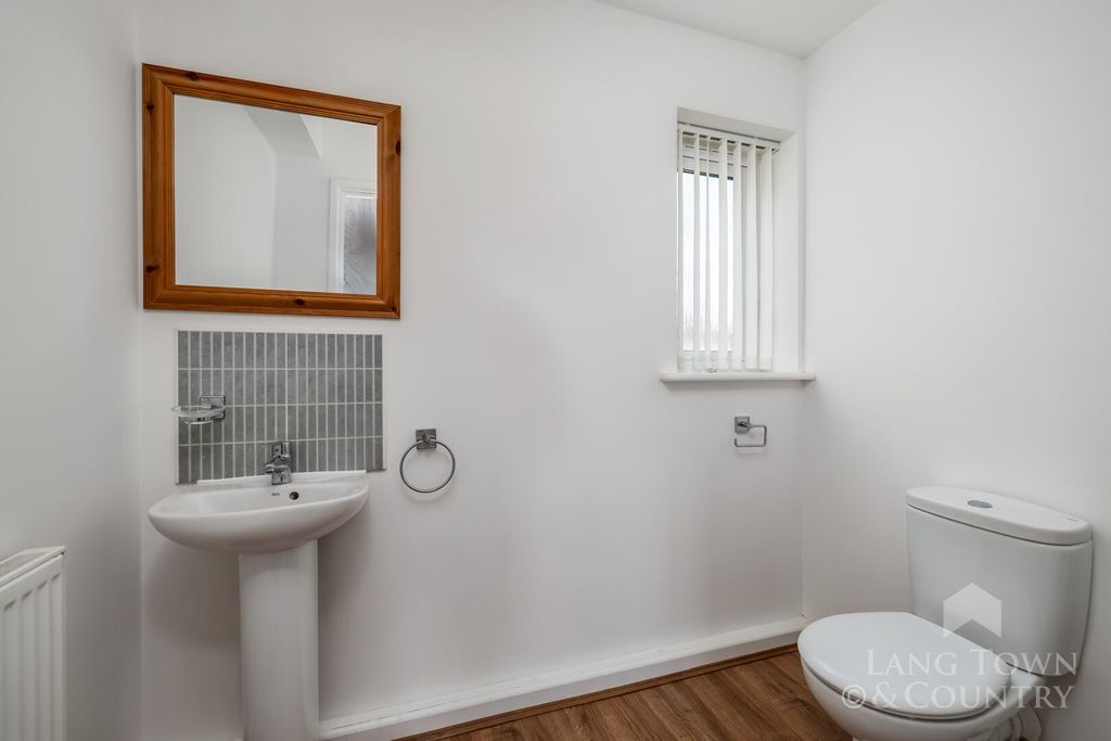 Additional image 9 of 3 bed semi-detached house to rentGlenholt, Plymouth PL6