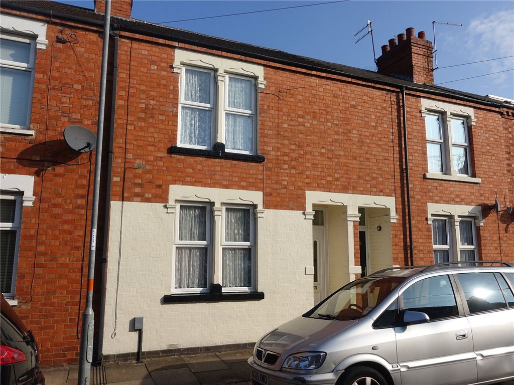 3 bed terraced house to rentSouthampton Road, Far Cotton, Northampton, Northamptonshire NN4