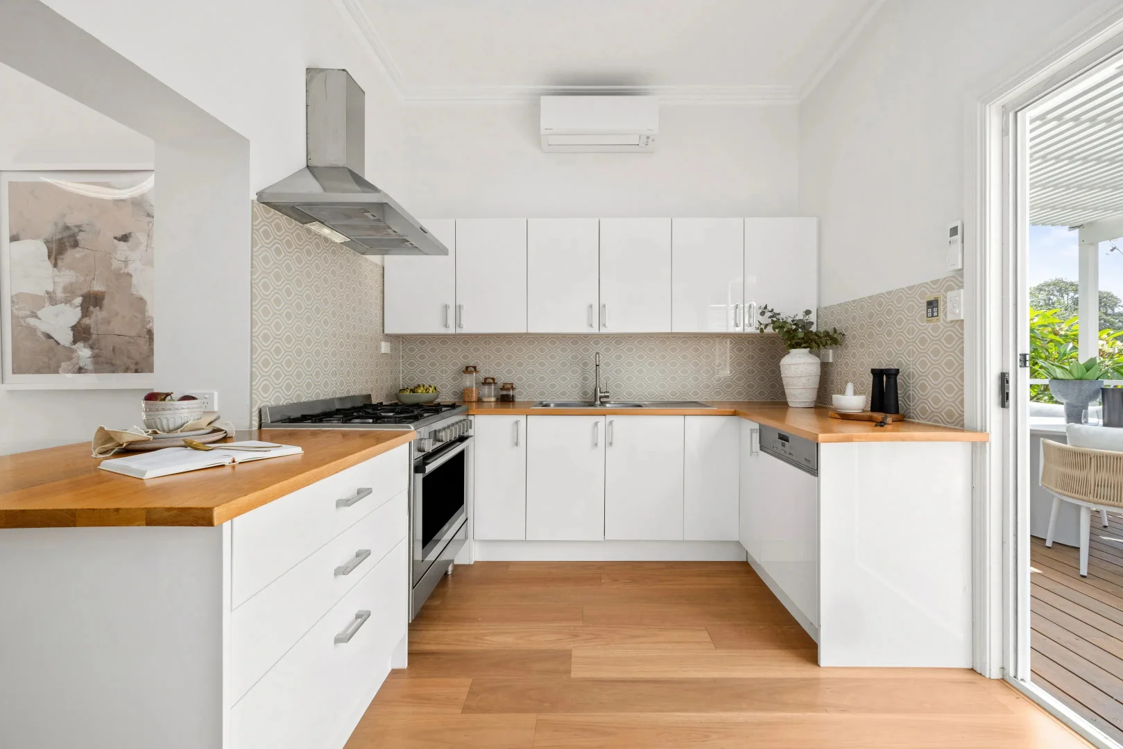 Additional image 4 of 5 Robertson Pl, Watsons Bay NSW 2030