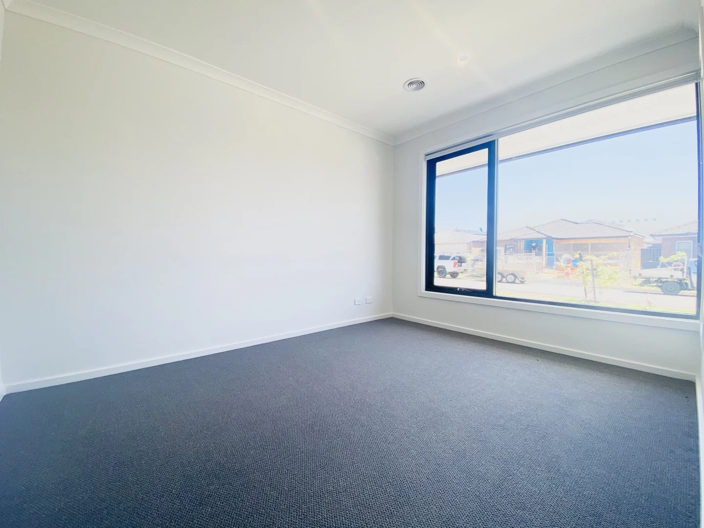 34 Royal Mile Avenue, Berwick VIC 3806
