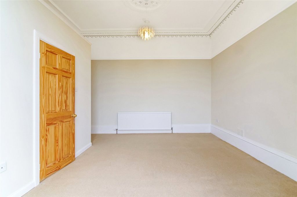Additional image 10 of 4 bed flat for saleGillburn Road, Kilmacolm PA13