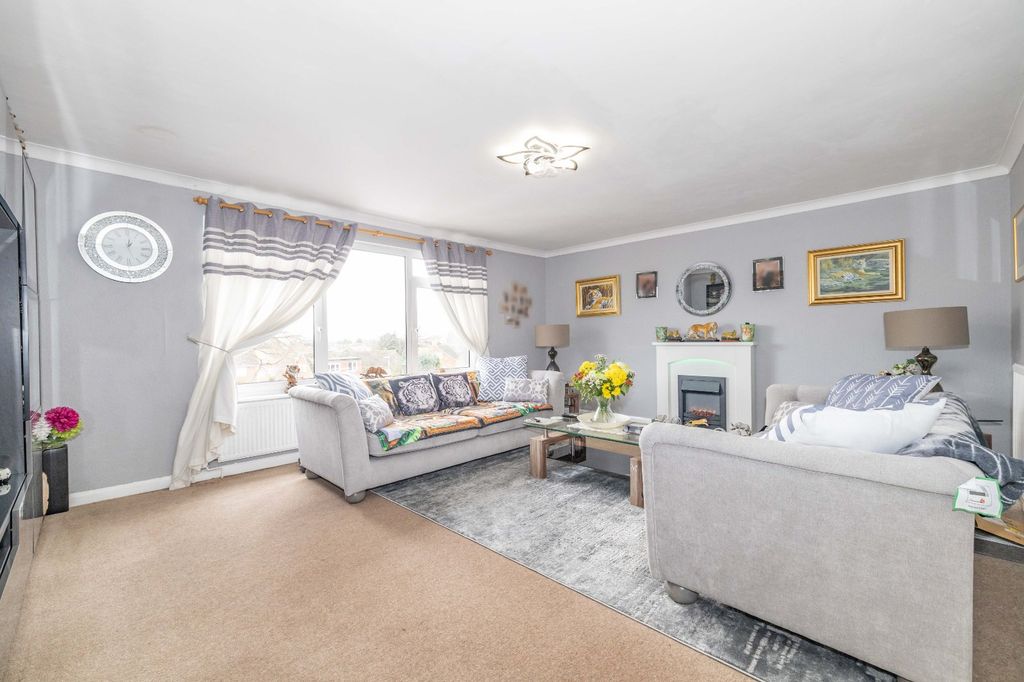 Additional image 2 of 3 bed maisonette for saleHoades Wood Road, Sturry, Canterbury, Kent CT2
